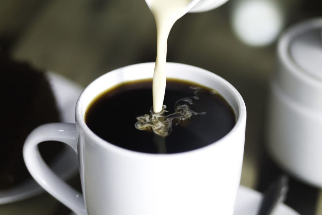 コーヒーの名脇役 砂糖とミルクの種類と入れた時の味わい Coffee Otaku コーヒーヲタク