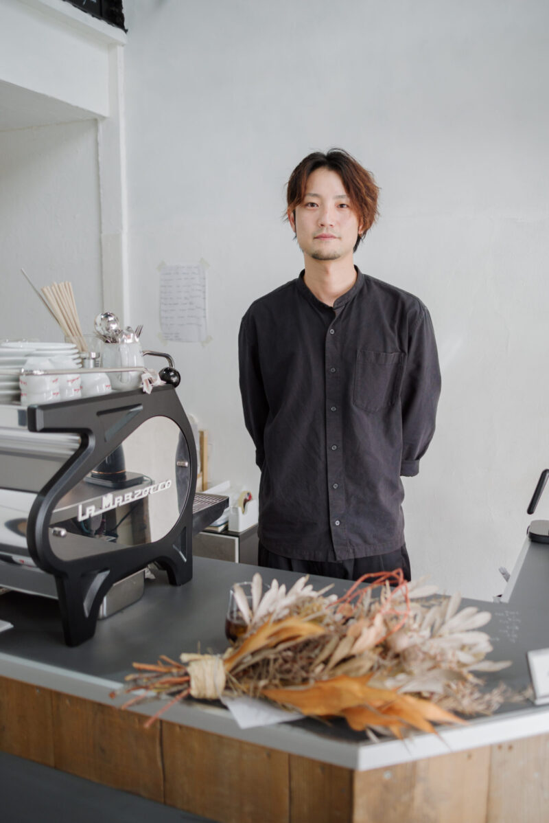 【JUNCTION Coffee Roaster/熊本県 熊本市】コーヒーを片手に行き交う人・店内で過ごす皆さんが笑顔でいるようなお店を